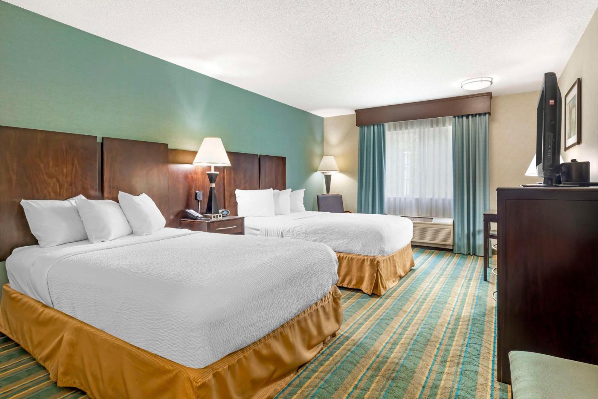 Best Western Plus Berkshire Hills Inn&Suites Pittsfield Buitenkant foto