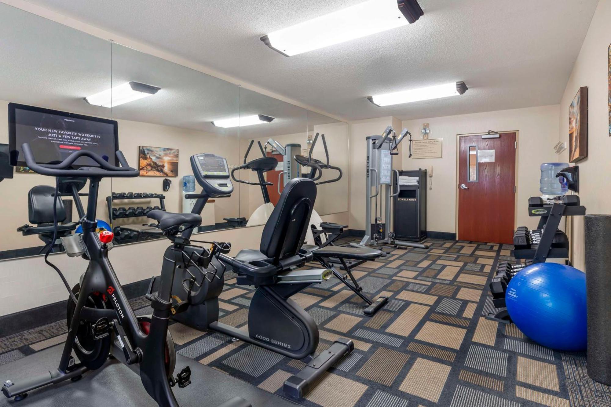 Best Western Plus Berkshire Hills Inn&Suites Pittsfield Buitenkant foto