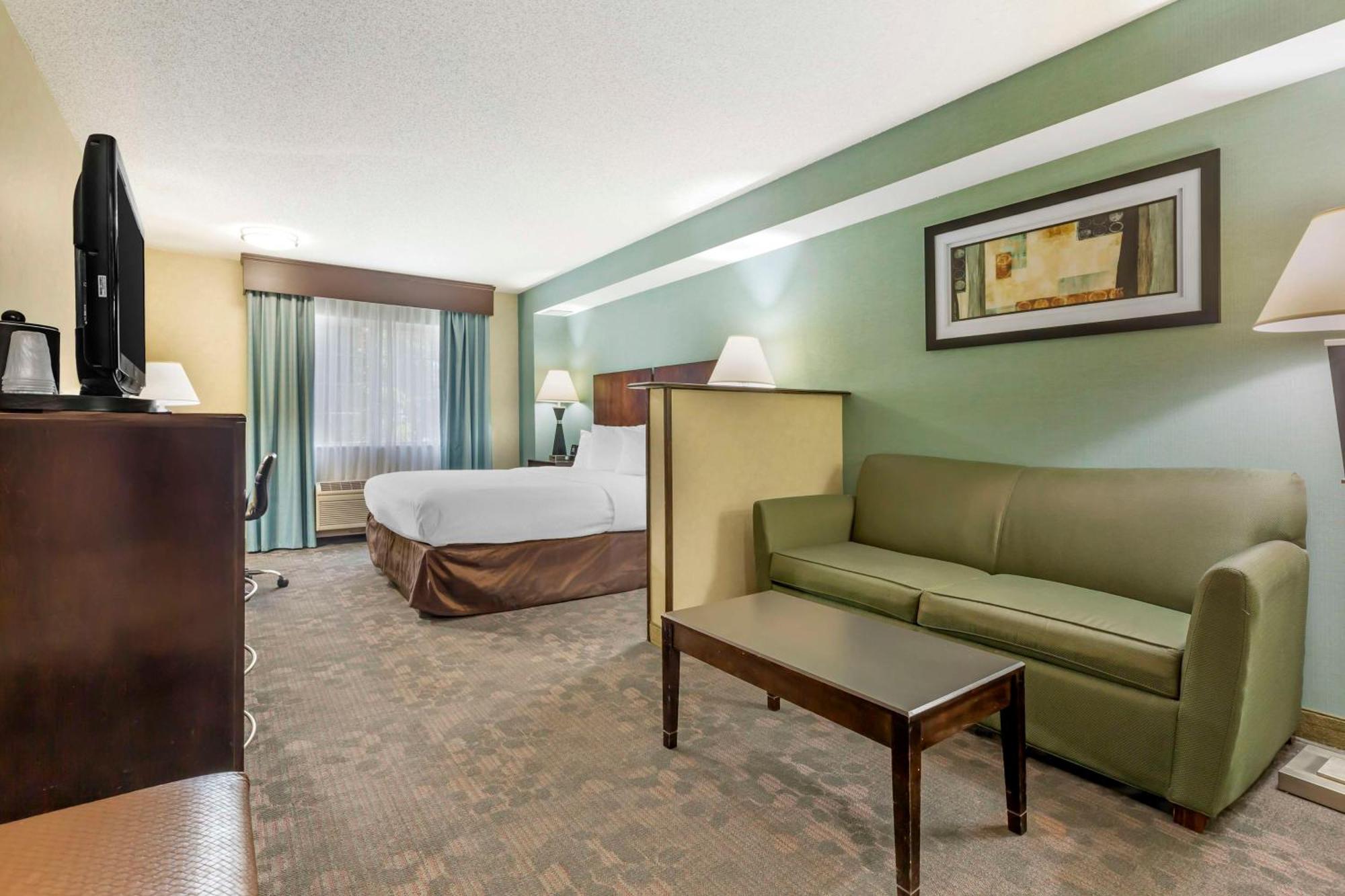 Best Western Plus Berkshire Hills Inn&Suites Pittsfield Buitenkant foto